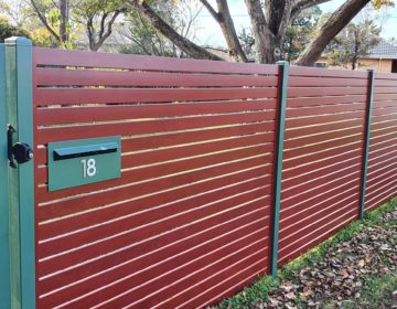 Knotwood Fence-Adelaide Fence Centre-Klemzig-2