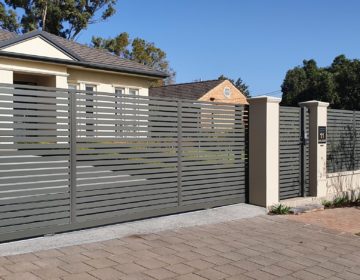Tube-Pillar Fence-Adelaide Fence Centre-Netherby-3