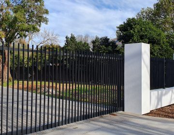 Pillar & Tube Fence-Adelaide Fence Centre-Vale Park-2