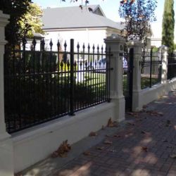 4 Benefits of Tubular Fencing