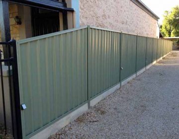sheet-fence-adelaide-fence-centre-1