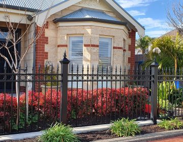 Tubular Fence-Adelaide Fence Centre-Brompton-3.jpg