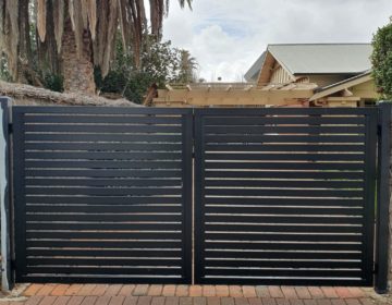 slat-gate-adelaide-fence-centre-gates-payneham-4