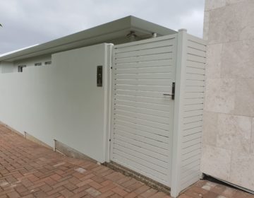 gate-tube-pillar-fence-adelaide-fence-centre-2