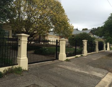 pillars-adelaide-fence-centre-1