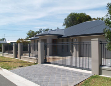 pillars-adelaide-fence-centre-18