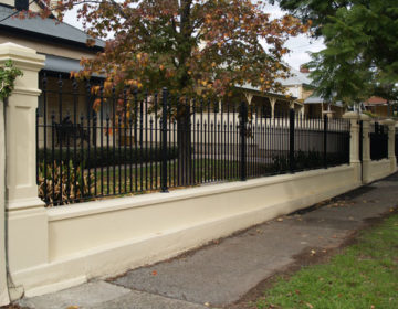 pillars-adelaide-fence-centre-3