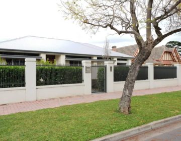 tube-pillar-fence-adelaide-fence-centre-1