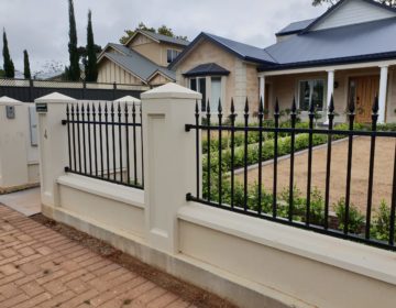 tube-pillar-fence-adelaide-fence-centre-12